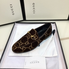 Gucci Leather Shoes